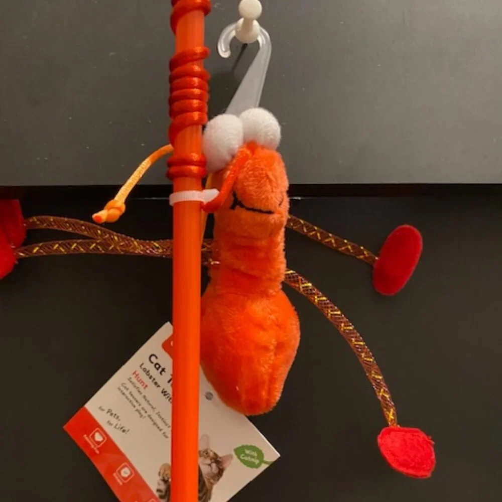 ugoo: Interaction Cat Teaser (Lobster w/ catnip) HUNT